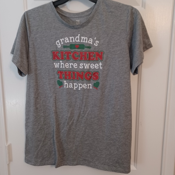 Holiday Time Grandma's Kitchen Christmas Tee Sz XL - Picture 2 of 4
